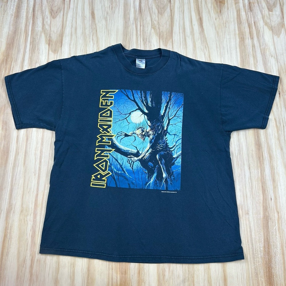 Vintage 2003 Iron Maiden Graphic Fear of the Dark T-Shirt Size XL Sun Faded